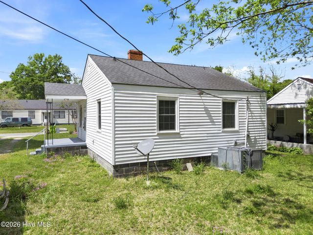 519 National Court Drive, New Bern, NC 28560