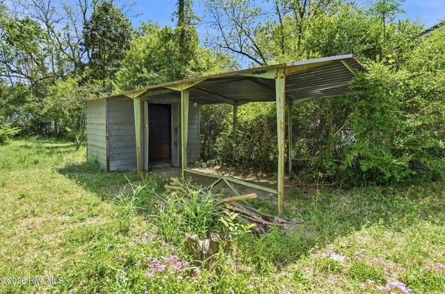 519 National Court Drive, New Bern, NC 28560