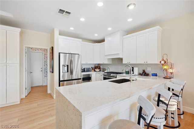 3024 Sumter Valley Circle, Henderson, NV 89052