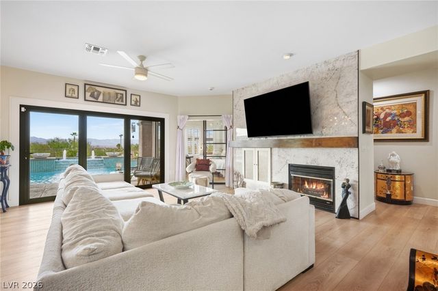 3024 Sumter Valley Circle, Henderson, NV 89052