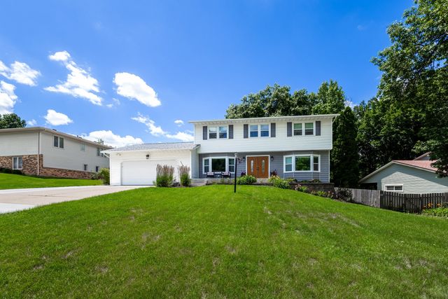 4314 Spring Street, Davenport, IA 52807