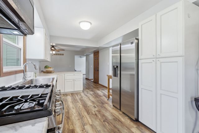 4314 Spring Street, Davenport, IA 52807