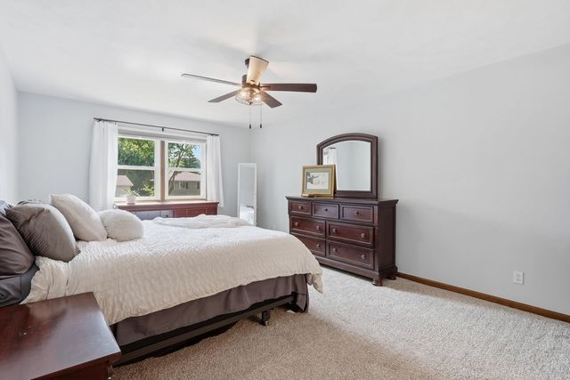 4314 Spring Street, Davenport, IA 52807
