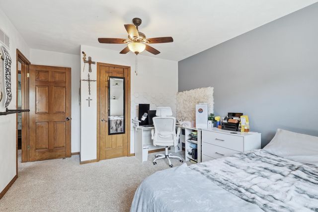 4314 Spring Street, Davenport, IA 52807