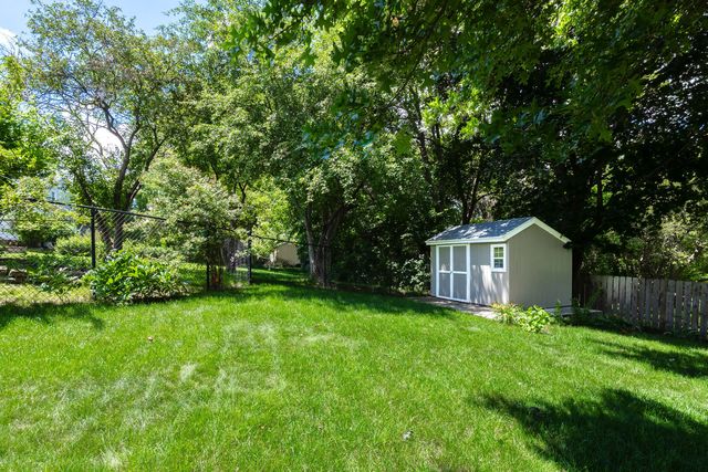 4314 Spring Street, Davenport, IA 52807