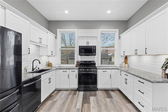 2922 S Compton Avenue, St Louis, MO 63118