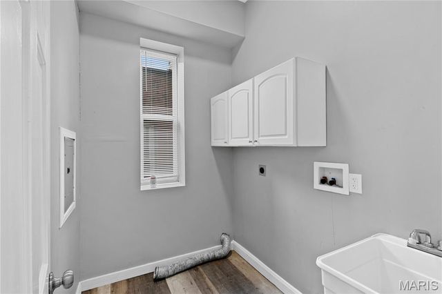 2922 S Compton Avenue, St Louis, MO 63118