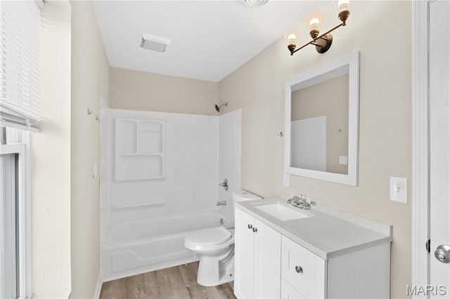 2922 S Compton Avenue, St Louis, MO 63118