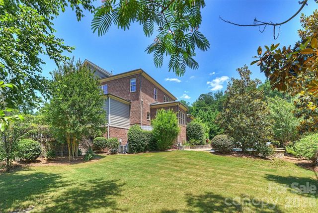 626 Pomegranate Place, Fort Mill, SC 29708