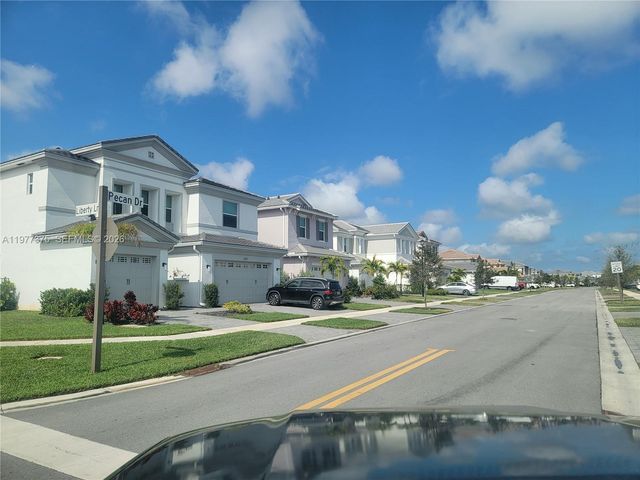 5426 Pecan Dr ., Westlake, FL 33470