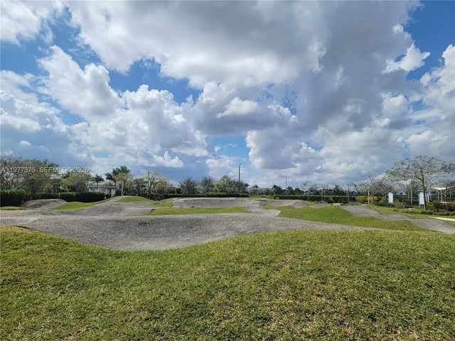 5426 Pecan Dr ., Westlake, FL 33470