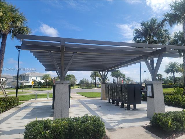 5426 Pecan Dr ., Westlake, FL 33470