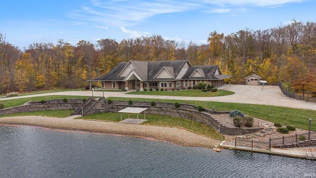 2777 6th Road, Bremen, IN 46506