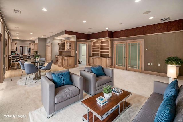 2777 6th Road, Bremen, IN 46506