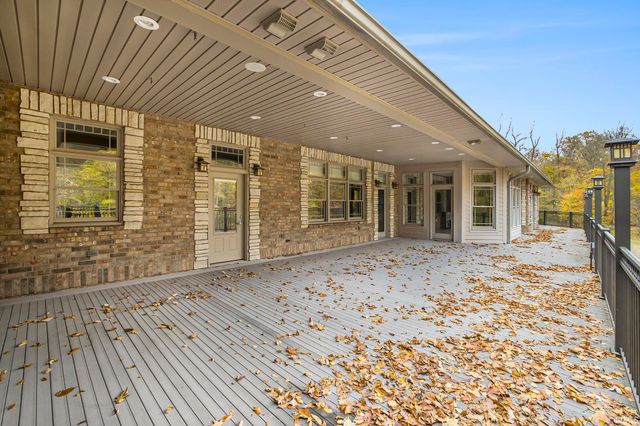 2777 6th Road, Bremen, IN 46506