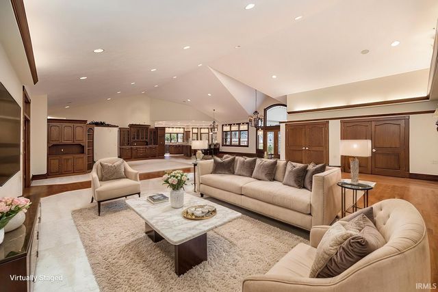 2777 6th Road, Bremen, IN 46506