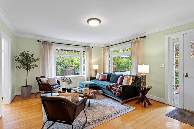 5151 S Orchard Street, Seattle, WA 98118