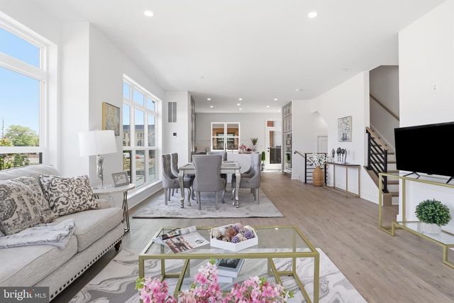 5518 TOPAZ LN, Bethesda, MD 20816