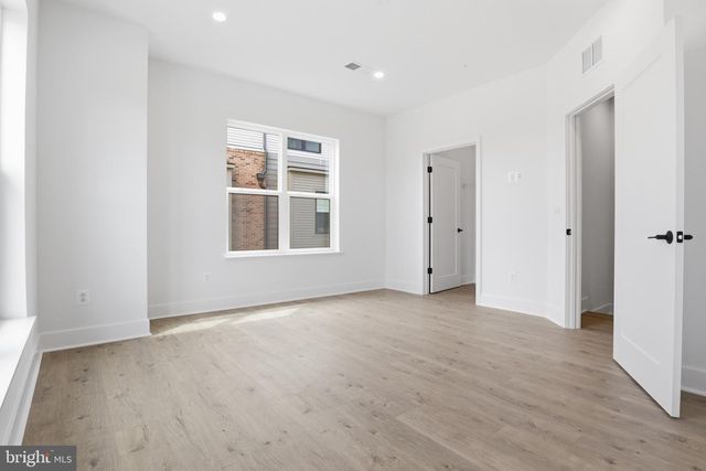5518 TOPAZ LN, Bethesda, MD 20816