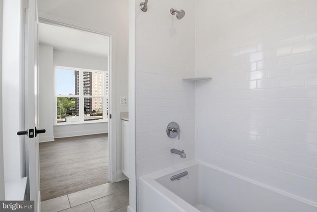 5518 TOPAZ LN, Bethesda, MD 20816