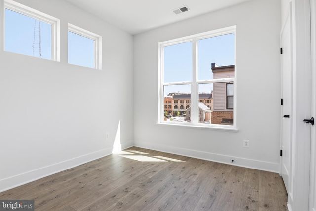 5518 TOPAZ LN, Bethesda, MD 20816