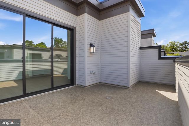 5518 TOPAZ LN, Bethesda, MD 20816