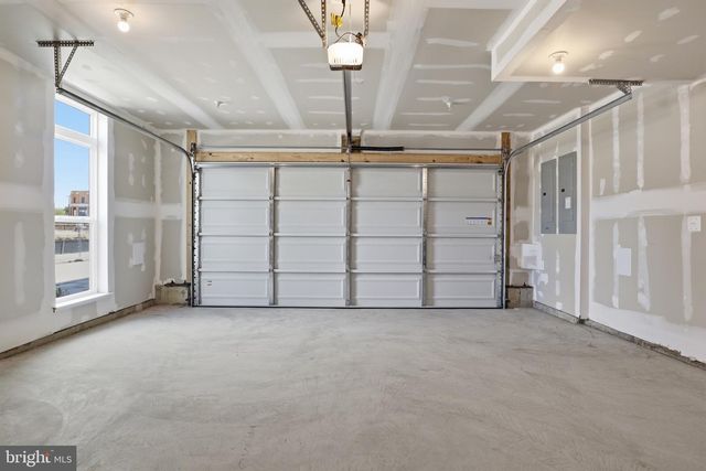 5518 TOPAZ LN, Bethesda, MD 20816