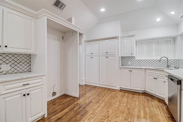 7865 Etienne Dr, Corpus Christi, TX 78414