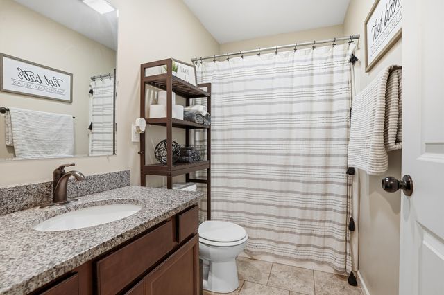 1910 Holly Street SE, Demotte, IN 46310