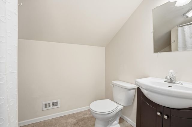 1910 Holly Street SE, Demotte, IN 46310