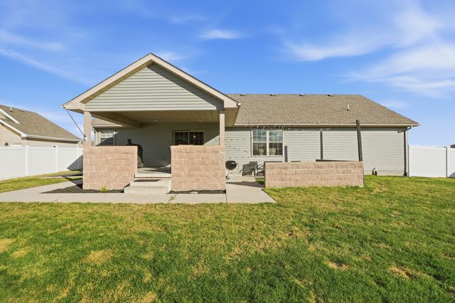 1910 Holly Street SE, Demotte, IN 46310