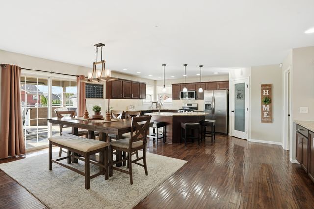 1910 Holly Street SE, Demotte, IN 46310