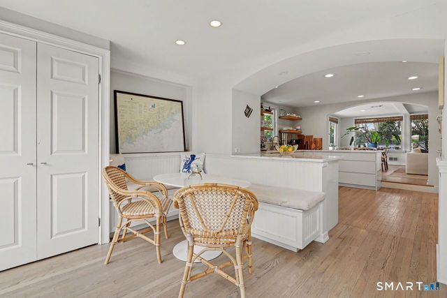32 Nearwater Road, Norwalk, CT 06853