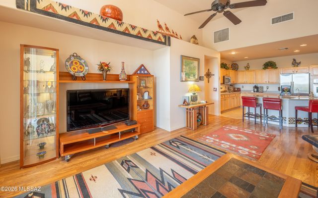 13852 E Fiery Dawn Drive, Vail, AZ 85641