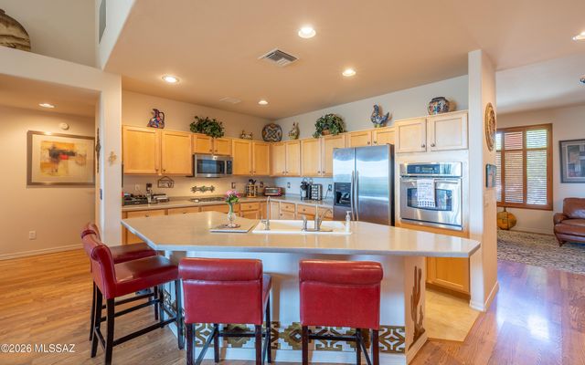 13852 E Fiery Dawn Drive, Vail, AZ 85641