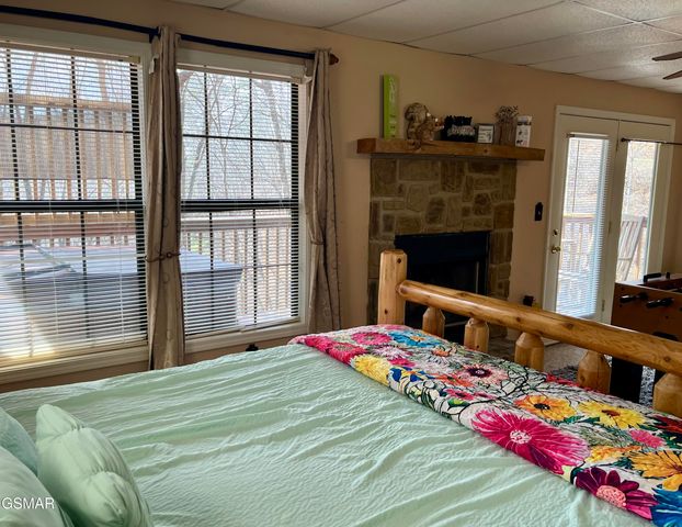 1520 Ski View Lane, Sevierville, TN 37876