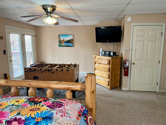 1520 Ski View Lane, Sevierville, TN 37876