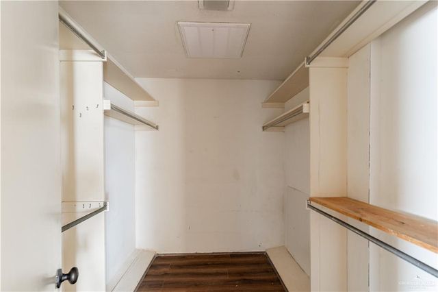 1004 S Border Avenue, Weslaco, TX 78596