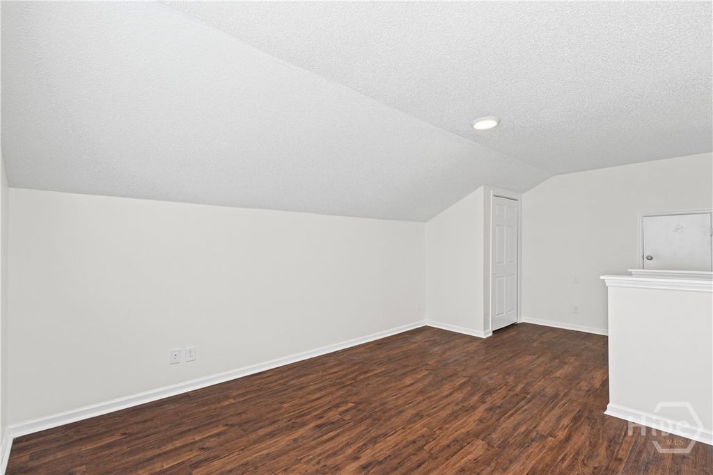 Image 10 of property listing at 12 Sugar Cane Drive, Savannah, GA 31419