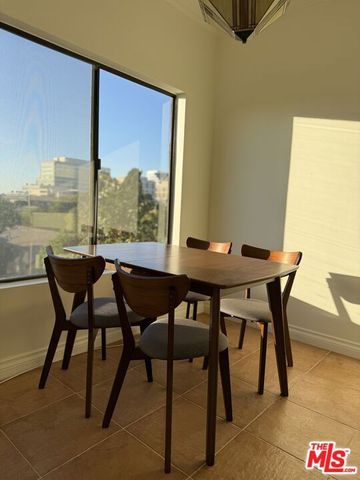 234 N Kenwood Street 301, Glendale, CA 91206