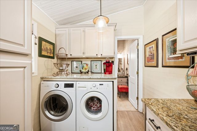 606 Morgan Road, Juliette, GA 31046