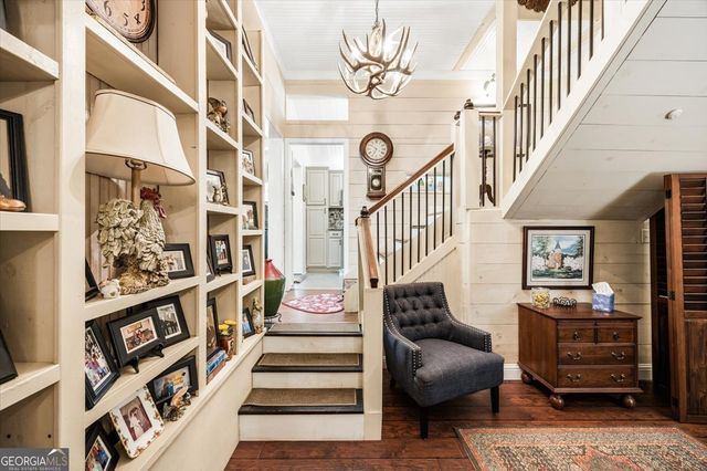 606 Morgan Road, Juliette, GA 31046