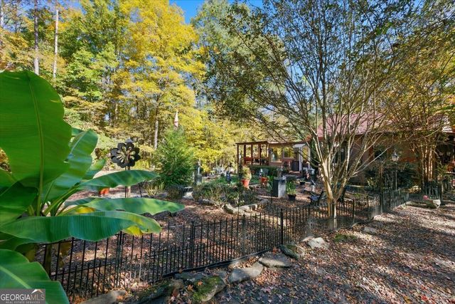 606 Morgan Road, Juliette, GA 31046