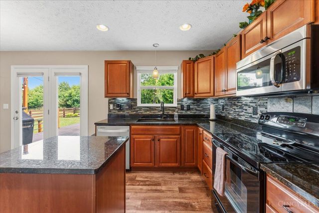 5028 Jessica Suzanne Drive, Morrow, OH 45152