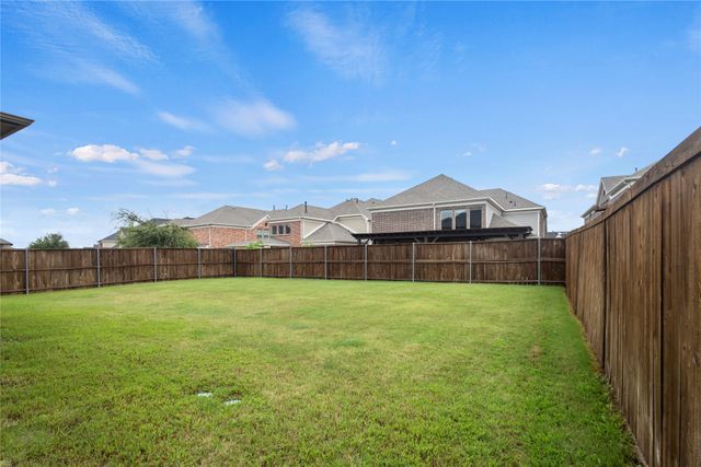 221 Red Bud Pass, Wylie, TX 75098
