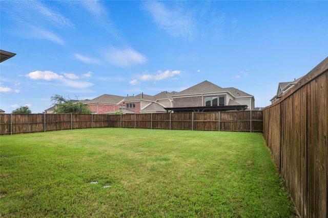 221 Red Bud Pass, Wylie, TX 75098