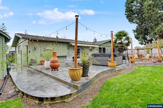 1075 Moneda Av N, Keizer, OR 97303