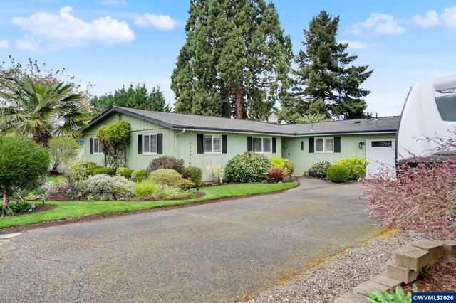 1075 Moneda Av N, Keizer, OR 97303