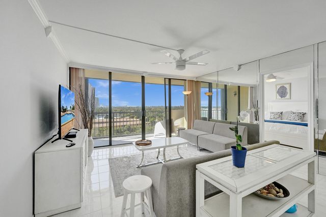 5600 N Flagler Drive 805, West Palm Beach, FL 33407