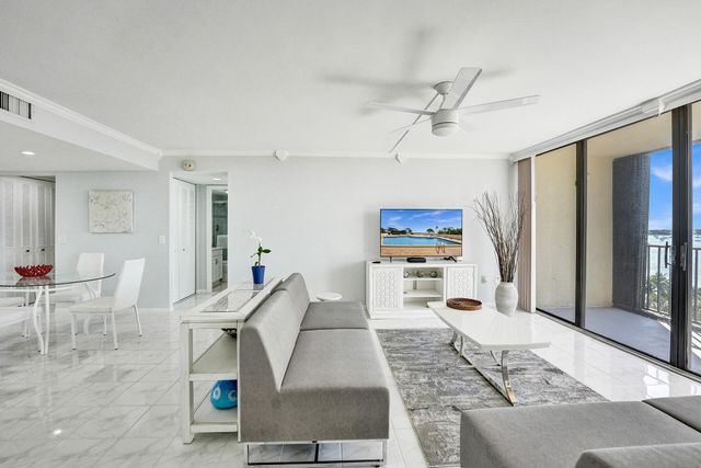 5600 N Flagler Drive 805, West Palm Beach, FL 33407